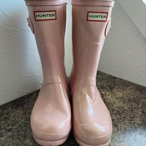 Pink hunter boots